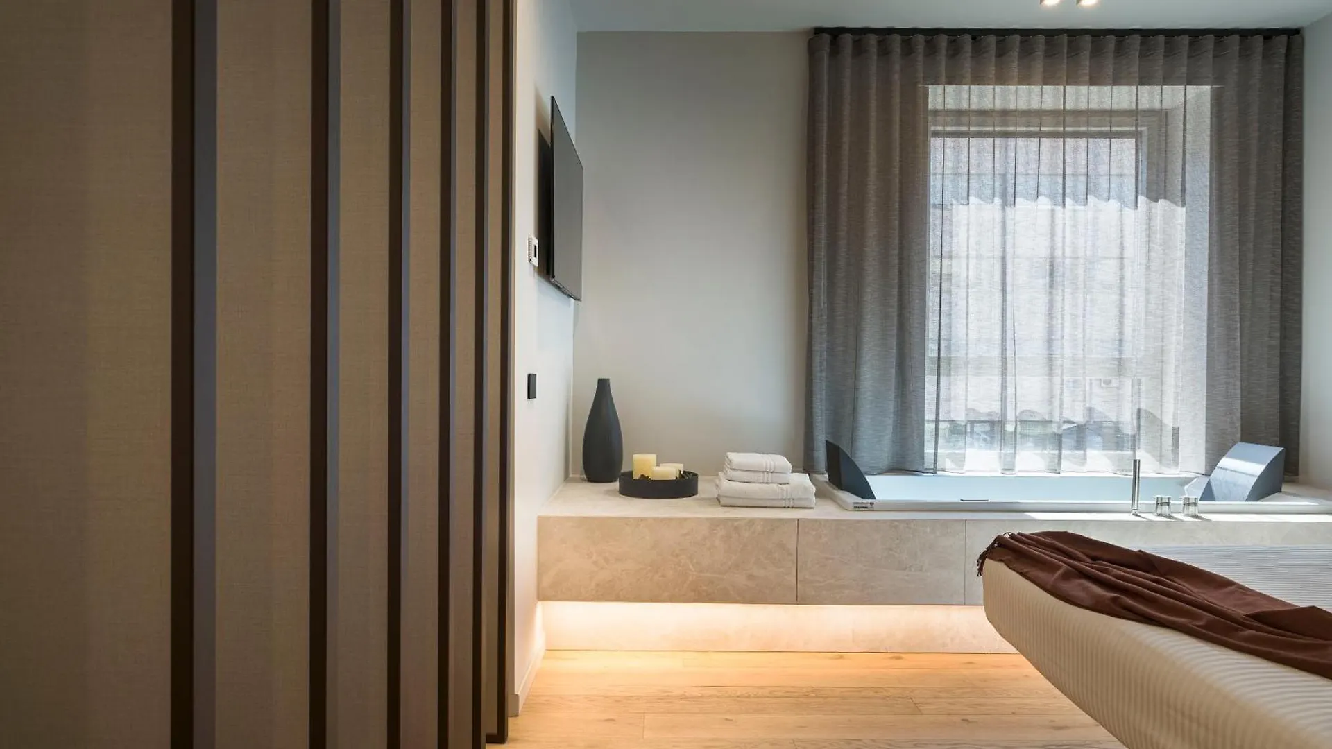 Aera Luxury Suites - 301 302 Catania