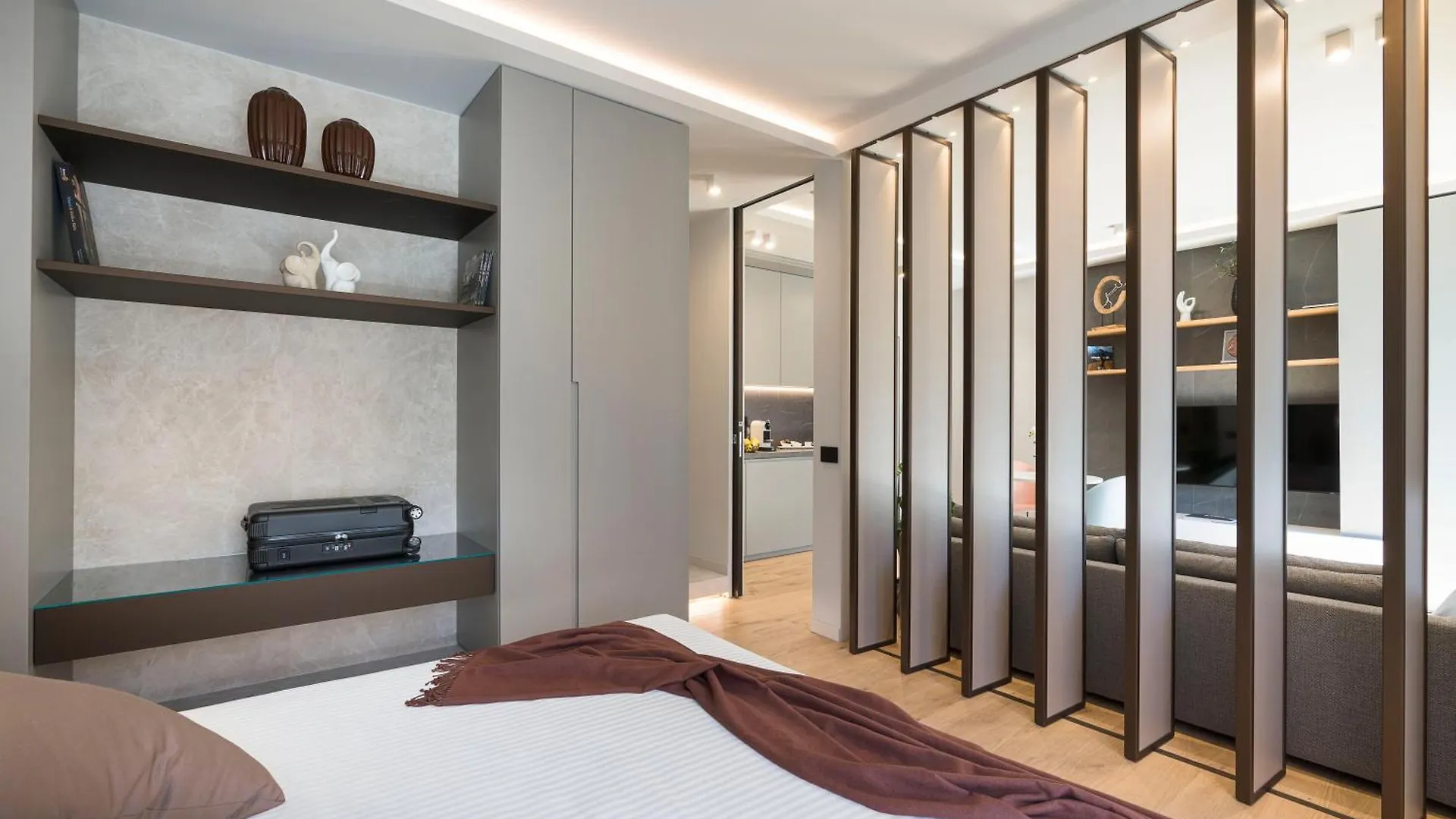 Aera Luxury Suites - 301 302 Catania Lägenhet